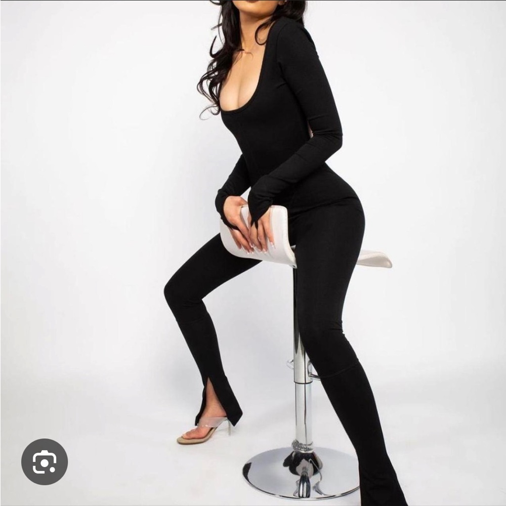 Matte Frame Black Bodysuit